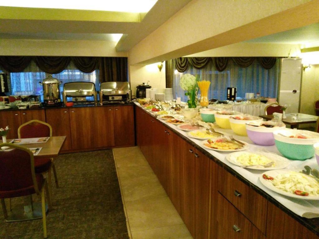 Tac Mahal Hotel Истанбул Екстериор снимка